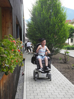 160726_Gartenweg_Rollstuhl